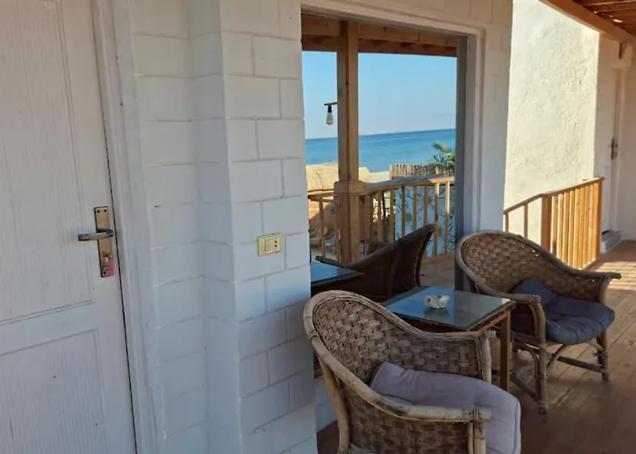 Гостевой дом Sea View Camp *
