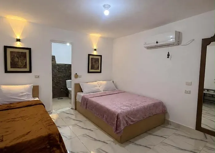 Гостевой дом Sea View Camp *
