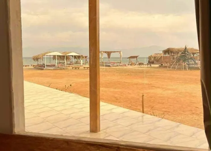 Sea View Camp Гостевой дом *